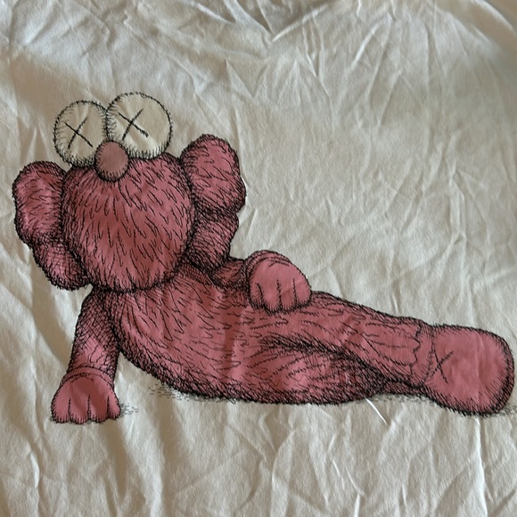 Brand new Kaws t-shirt with tags. XL Deadstock. - Picture 2 of 5
